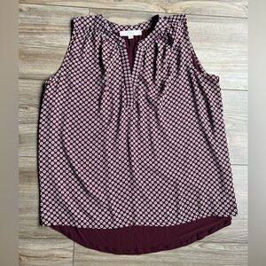Anne Taylor Loft Sleeveless Burgundy and White Patterned sleeveless top size M